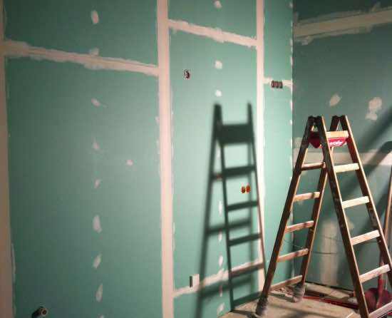 Trockenbauwand im Altbau herstellen